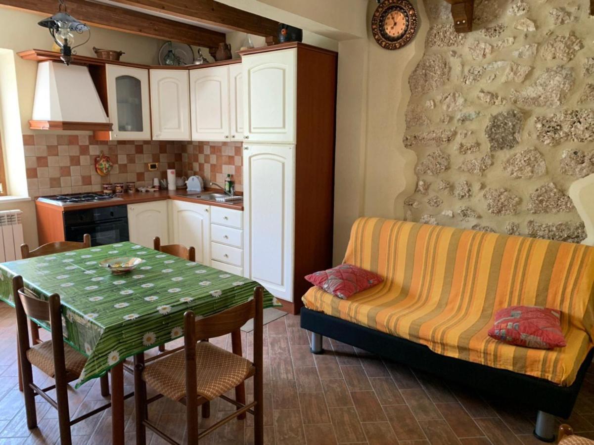 Appartement Le Ceppete à Palombaro Extérieur photo